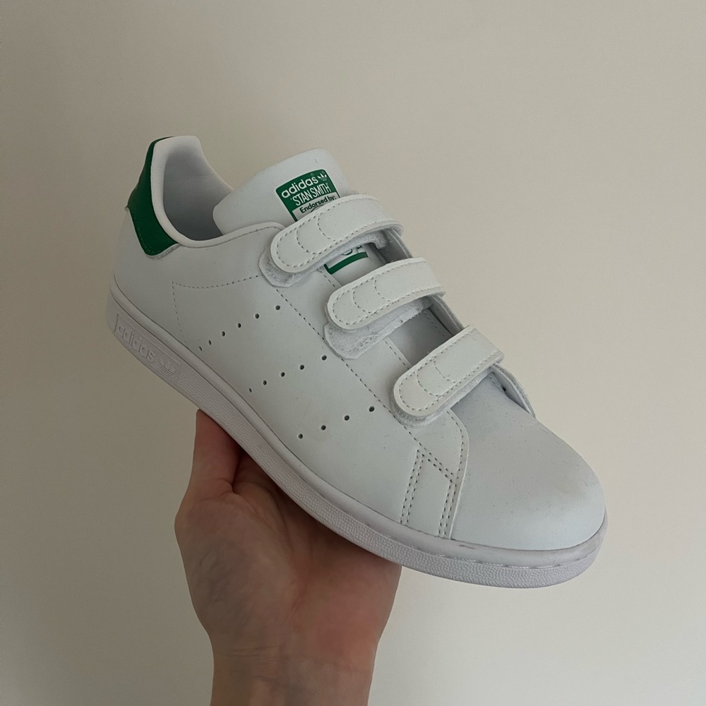 Size women’s 6 Stan Smiths - never been worn.